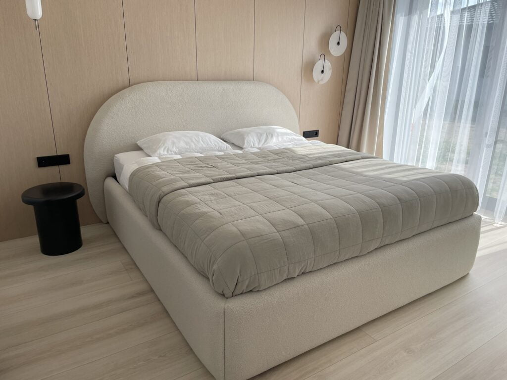 miegamojo lovos internetu